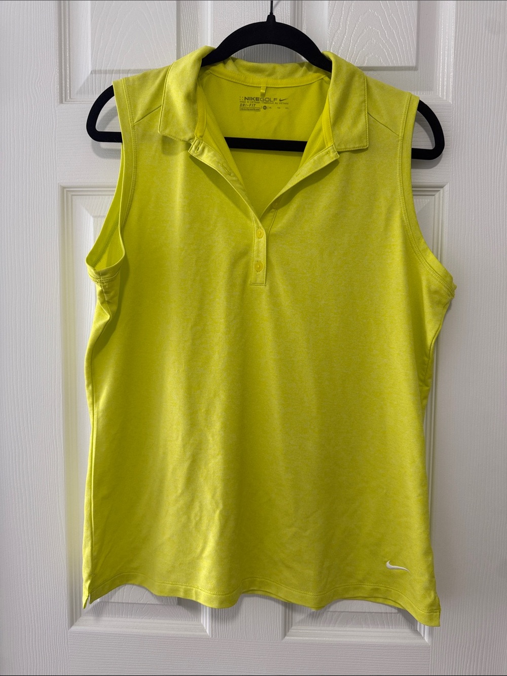 EUC NEON YELLOW NIKE GOLF TANK TOP SIZE XL